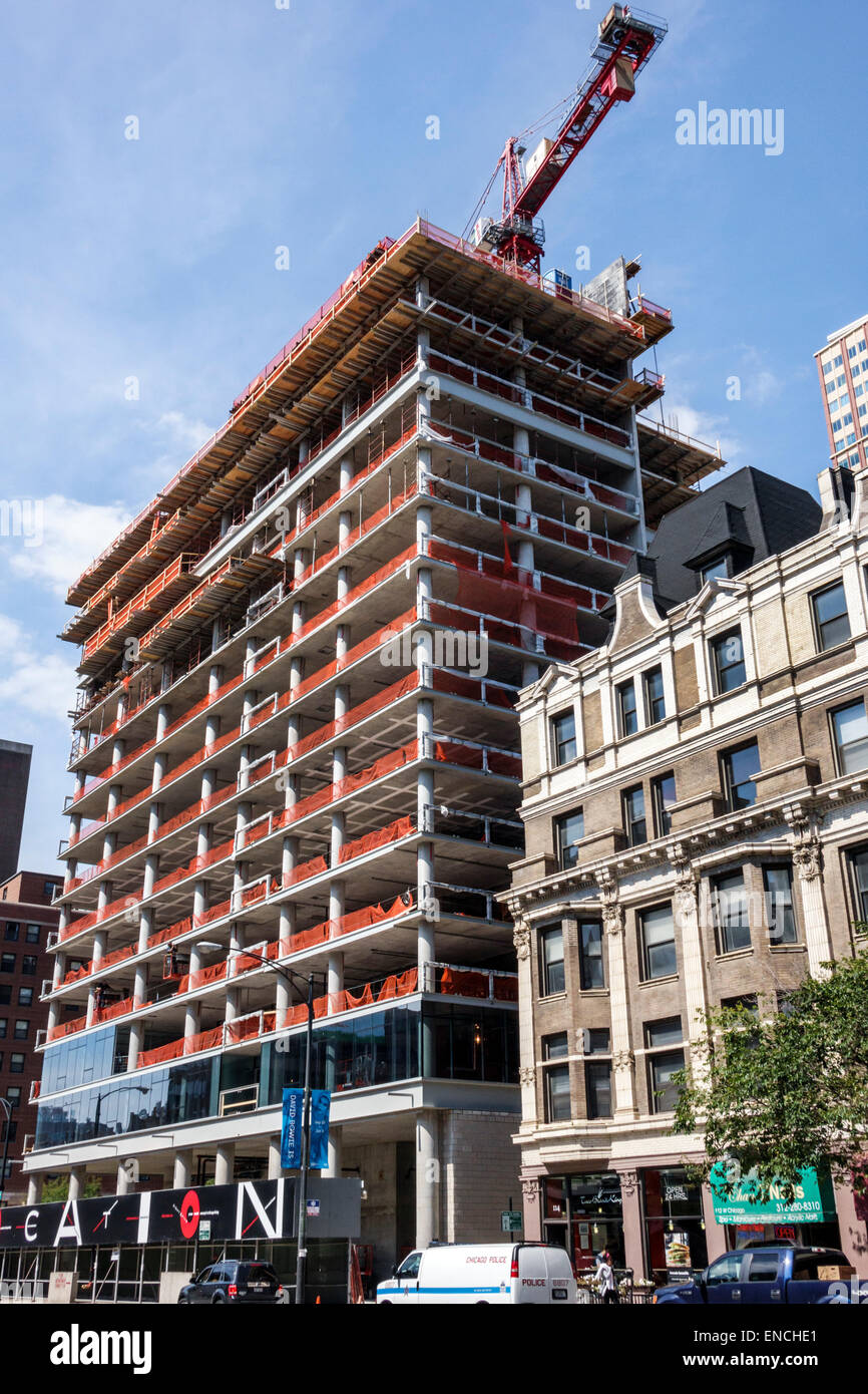 Chicago Illinois, in der Nähe von North Side, Innenstadt, Gebäude, neu, unter, Bau, Website, Kran, Vermietung Wohnanlage, Wohnung, Wohnungen, Wohnung, bui Stockfoto