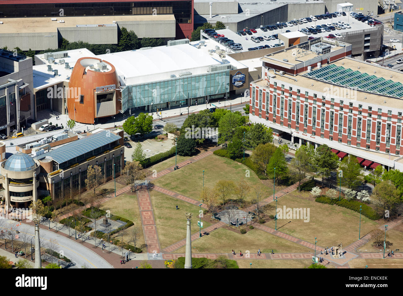 Die Innenstadt von Atlanta Atlanta in Georga USA abgebildet der College Football Hall Of Fame ist eine Hall Of Fame und Museum gewidmet Colle Stockfoto