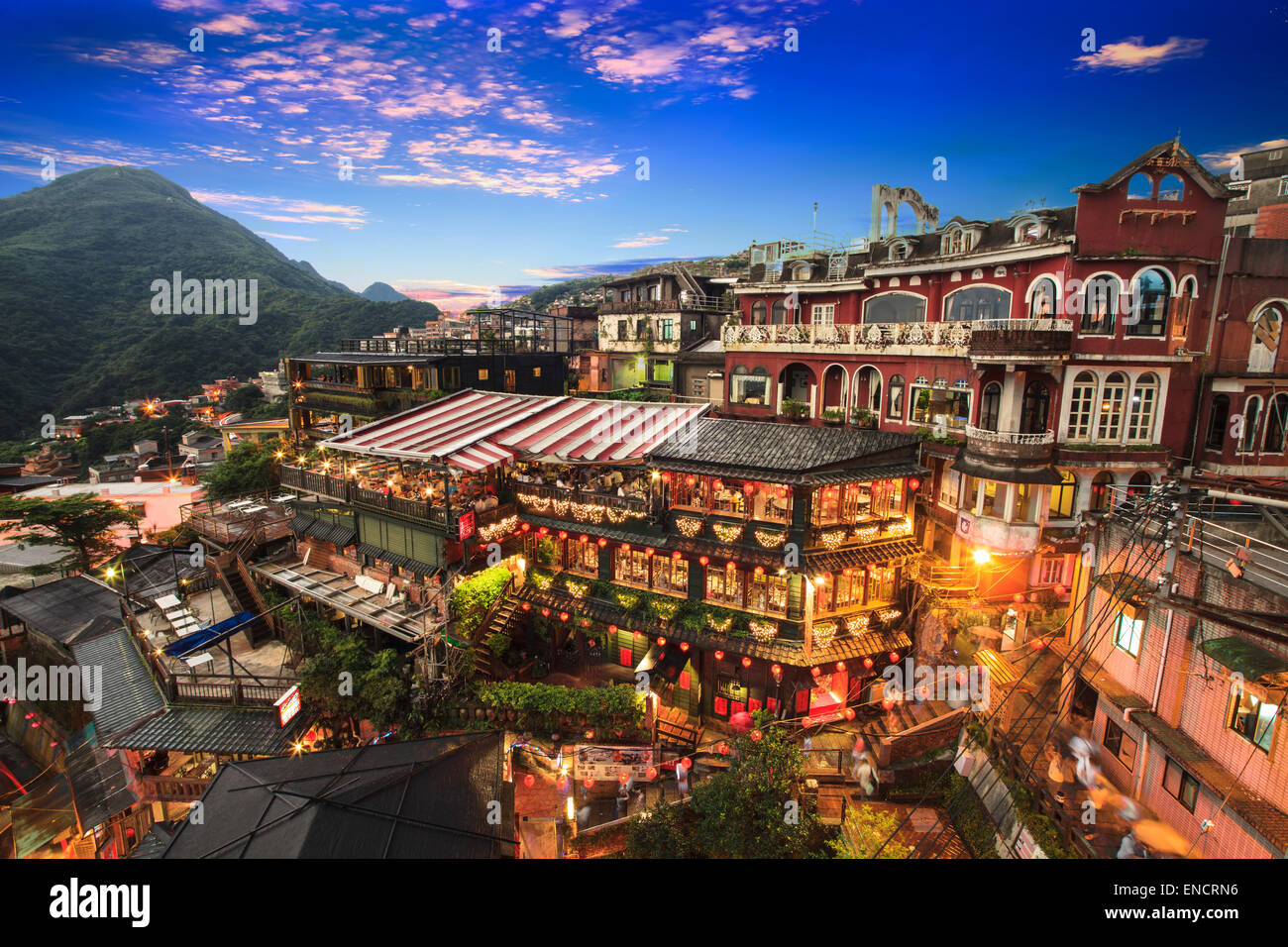 New Taipei City, Taiwan - 30. Juni 2014: Die Landschaft am Meer Berg Stadt in Jiufen, Taiwan Stockfoto