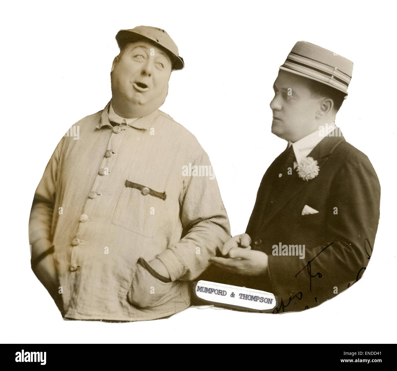 Mumford & Thompson waren Varietédarsteller, die für ihren Tanz und ihre Schauspielerei bekannt waren. Dieses Bild fängt ihren lebhaften Performance-Stil ein und zeigt die lebendige Energie und Unterhaltung der Vaudeville-Shows aus dem frühen 20. Jahrhundert in Alberta, Kanada. Stockfoto