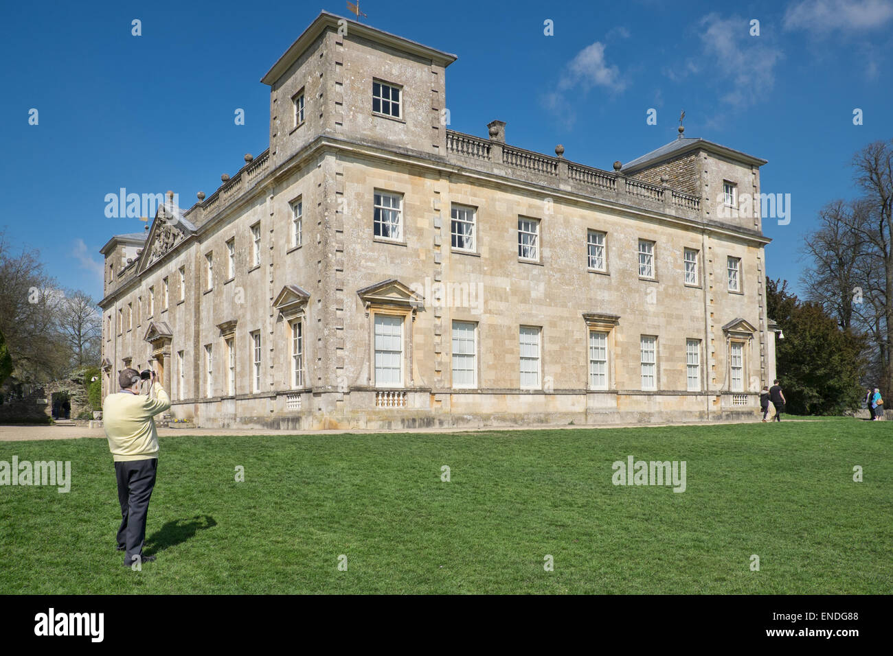 Die Fotos von der erhaltenen historischen Palladio Unterkunft Lydiard House in Swindon, Wiltshire an einem sonnigen Tag tourist Stockfoto