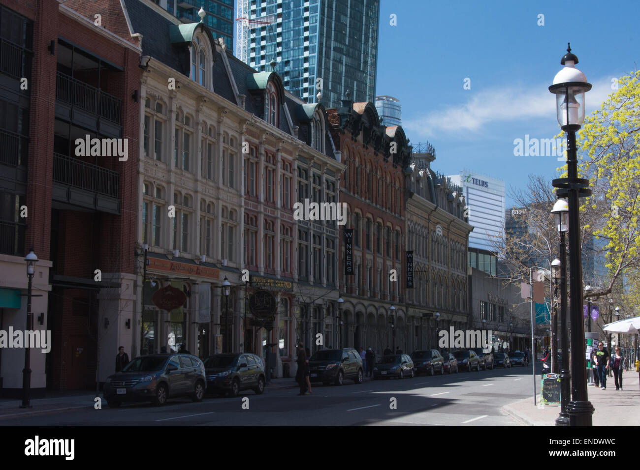 Ein Block der Gebäude aus der Mitte 1800 auf Front Street East in Downtown Toronto Stockfoto