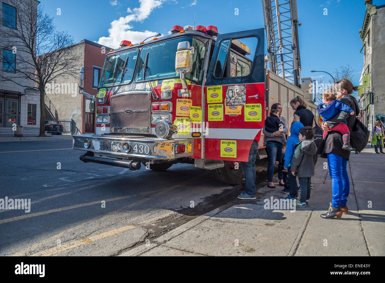 Montreal, 2. Mai 2015. Feuerwehr (SIM) Tag der offenen Tür im Feuerwehrhaus Plateau Mont-Royal. Stockfoto