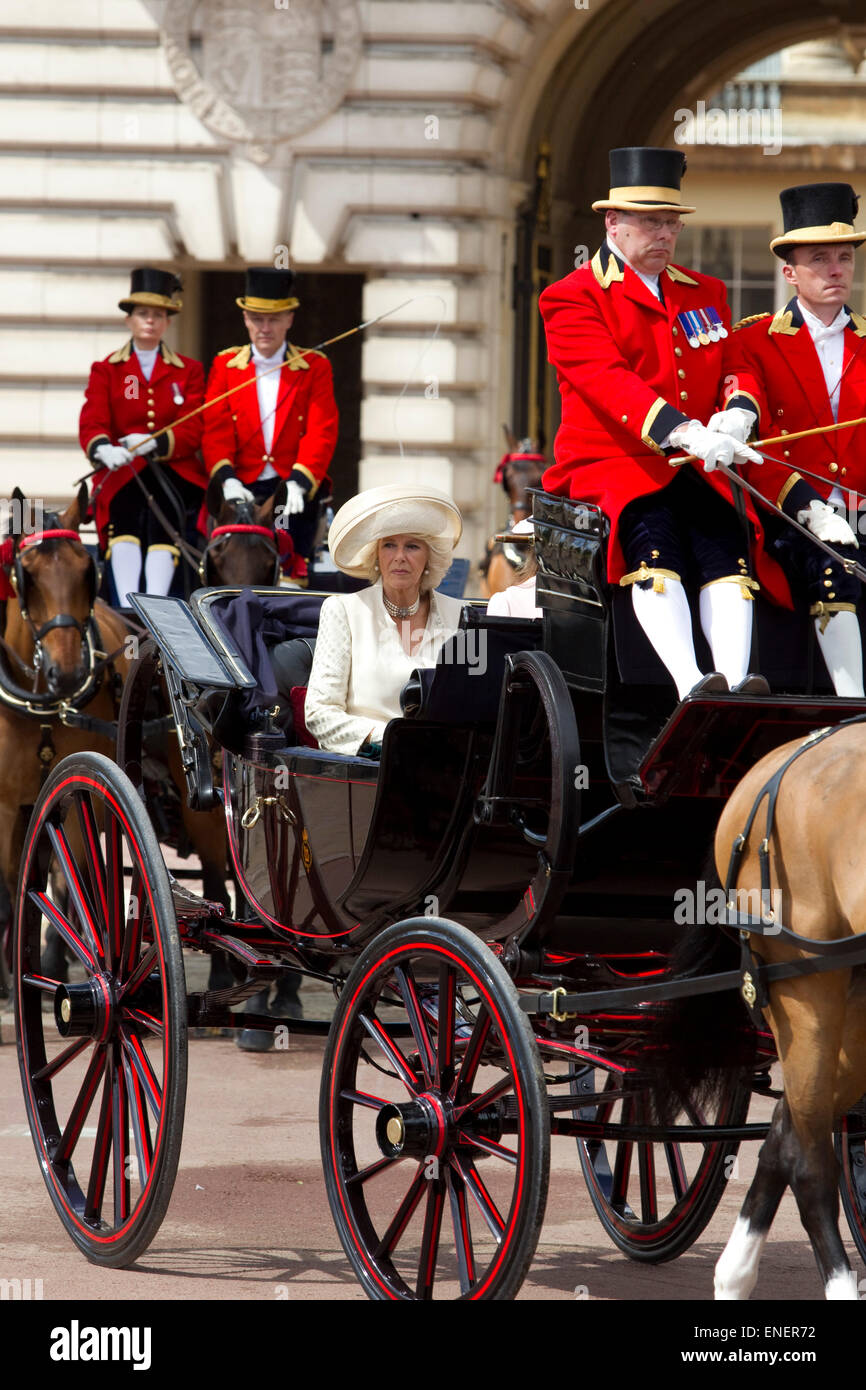 Trooping die Farbe-Parade für ihre Majestät Geburtstag der Königin außerhalb Buckingham Palace in London. Stockfoto