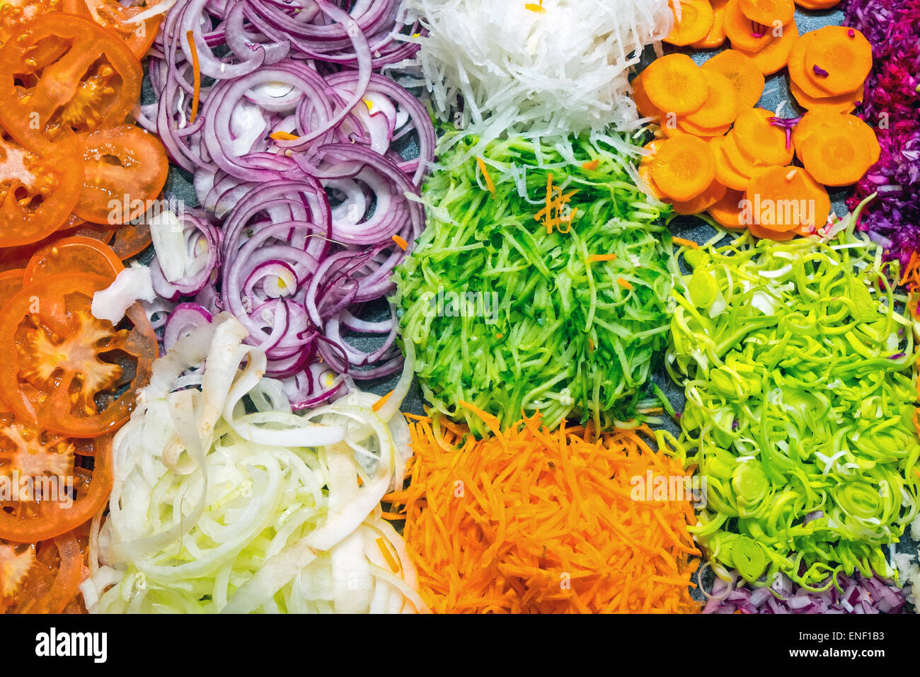 Verschiedene Arten von geriebener Salat in einem Restaurant gesehen Stockfoto