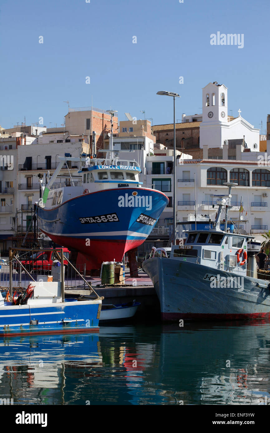 Fischerboote in L´Ametlla de Mar, Tarragona, Katalonien, Spanien. Stockfoto