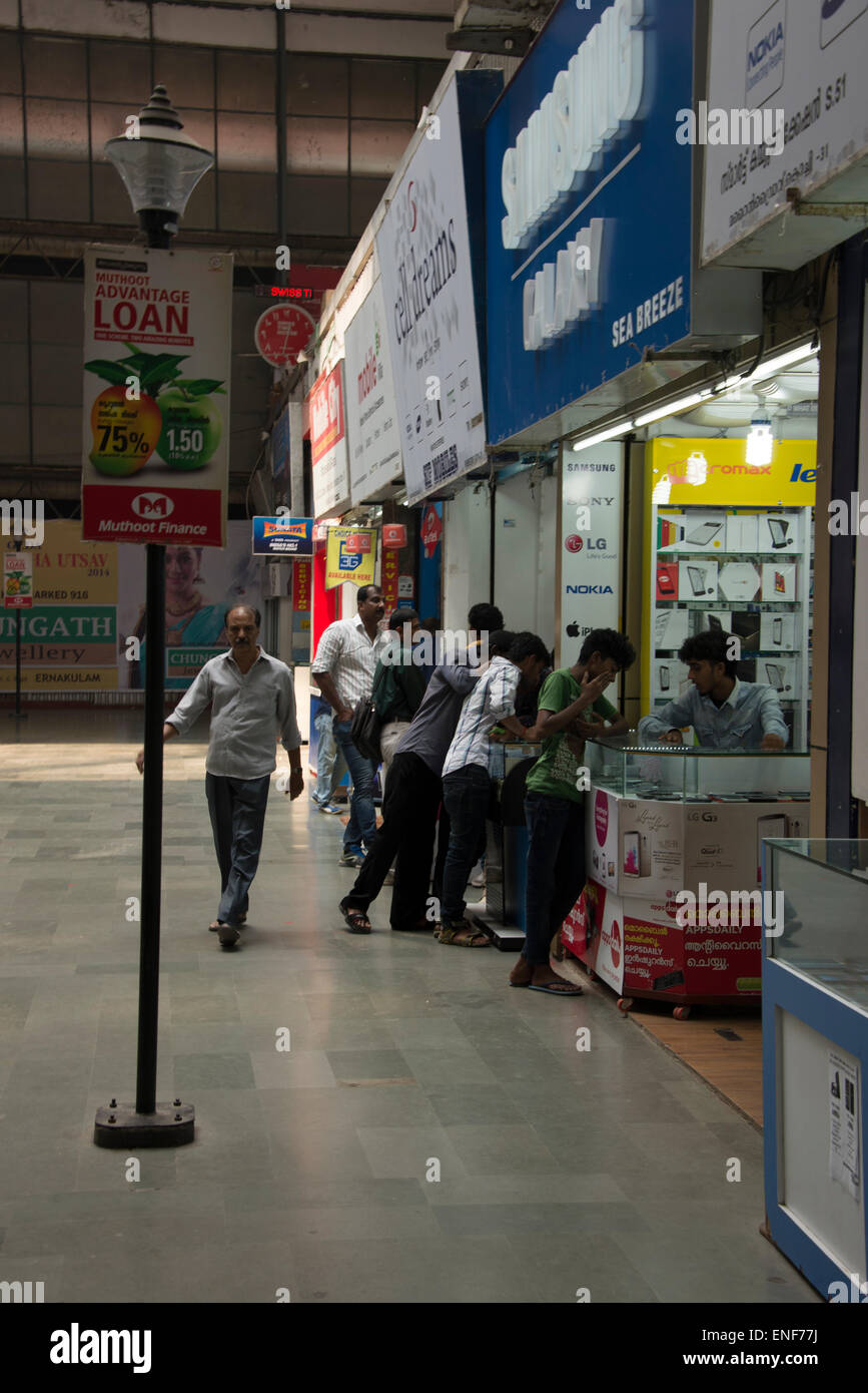 G.C.D.A (größere Cochin Development Authority) Shopping Complex am Marine Drive in Emakkulam, Kerala, Indien Stockfoto