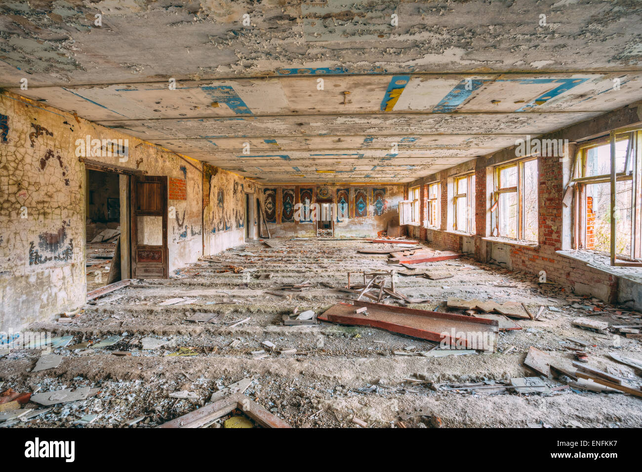 Shop-Interieur In Tschernobyl-Zone verlassen. Tschernobyl-Katastrophen Stockfoto