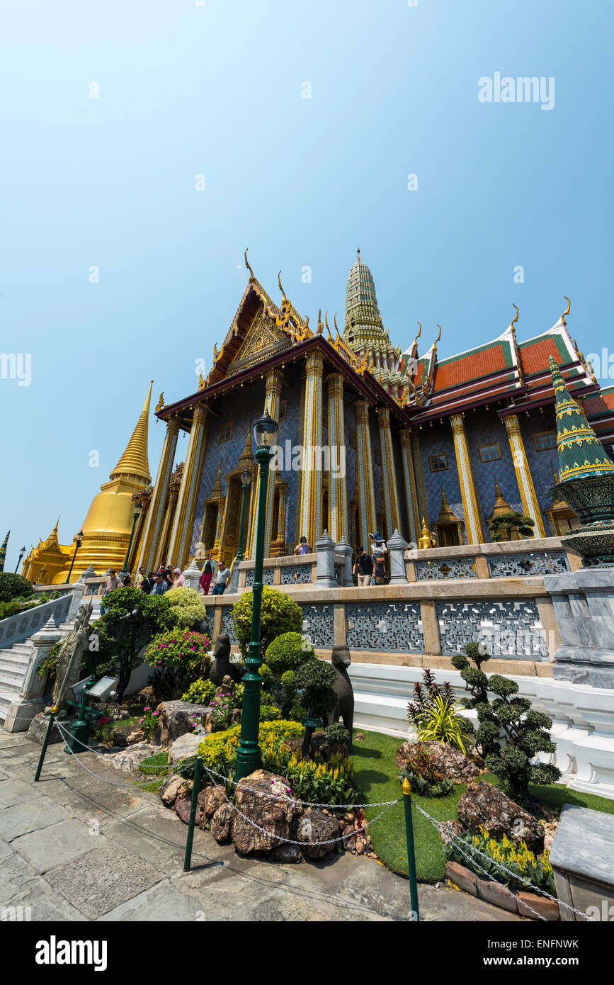 Phra Si Rattana Chedi, Wat Phra Kaeo Tempel, Königspalast, Prasart Phra Thepbidorn, königliches Pantheon, Bangkok, Zentral-Thailand Stockfoto