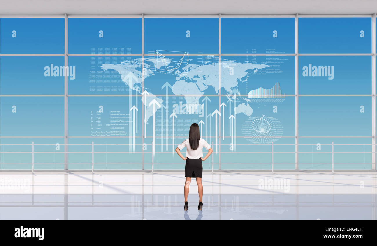 Geschäftsfrau mit den Händen auf Taille Stockfoto