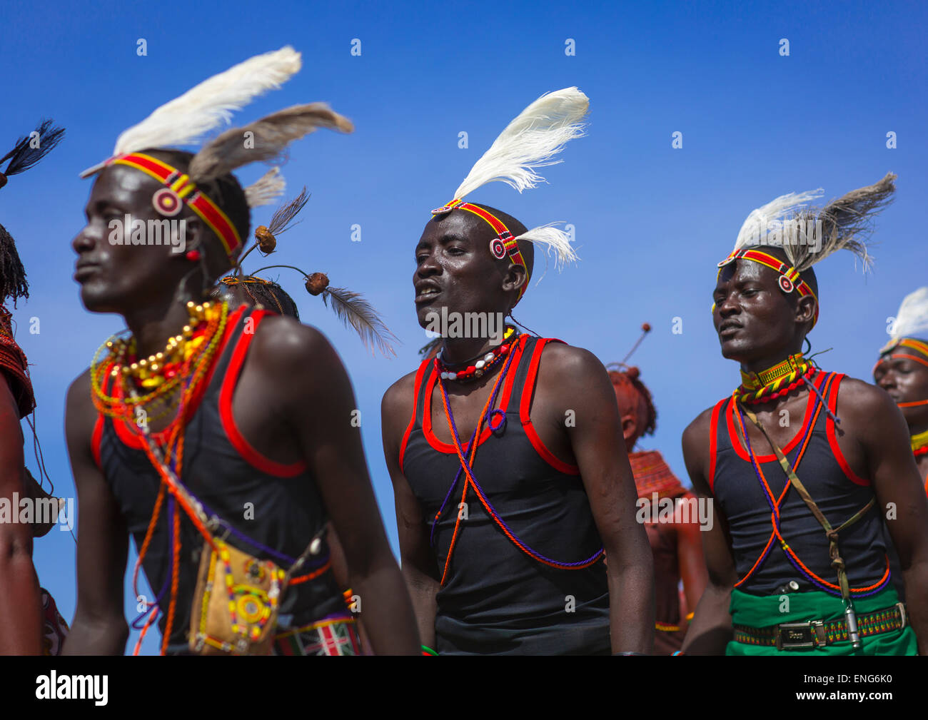 Turkana Stammesangehörigen tanzen, Turkana-See, Loiyangalani, Kenia Stockfoto