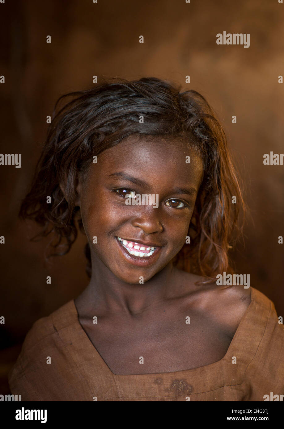 Lächelnd Borana Stamm Mädchen, Marsabit District, Marsabit, Kenia Stockfoto