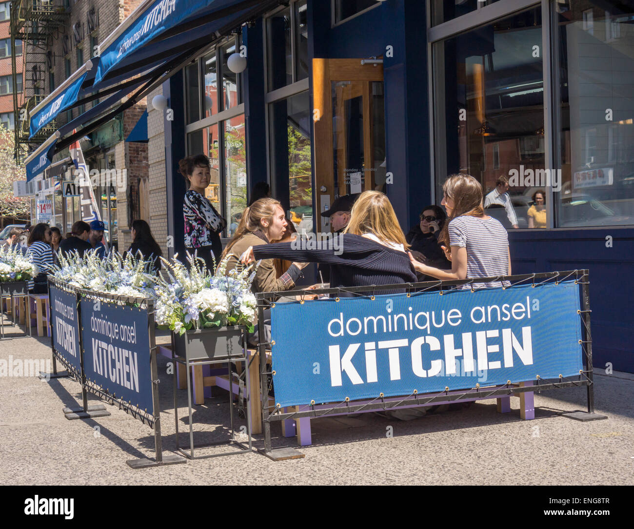 Dominique Ansel Kitchen, der neue Patisserie vom Cronut König Dominique Ansel in Greenwich Village in New York auf Donnerstag, 30. April 2015 gesehen. (© Richard B. Levine) Stockfoto