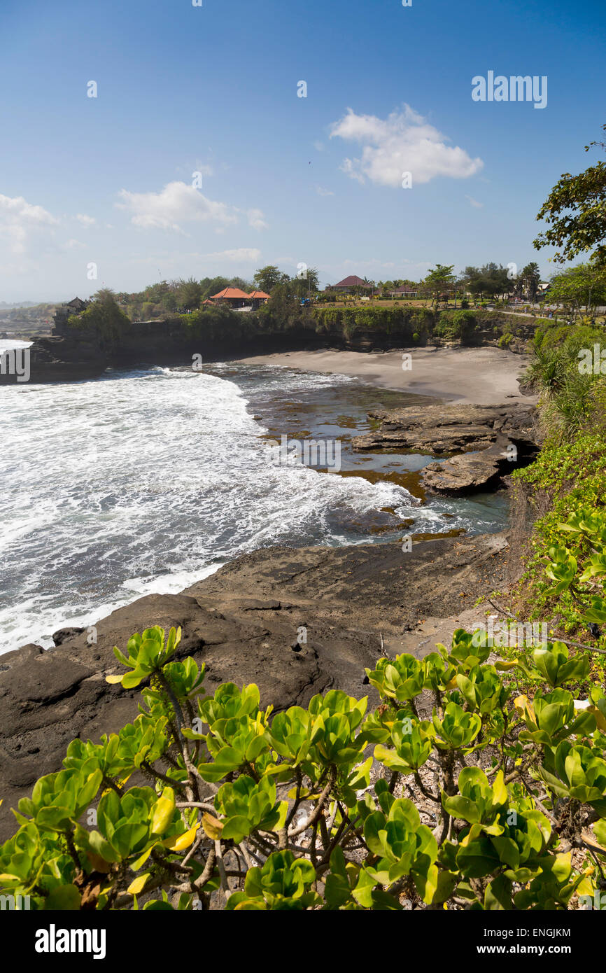 Küste in der Nähe der Tempel Pura Tanah Lot auf Bali, Indonesien Stockfoto