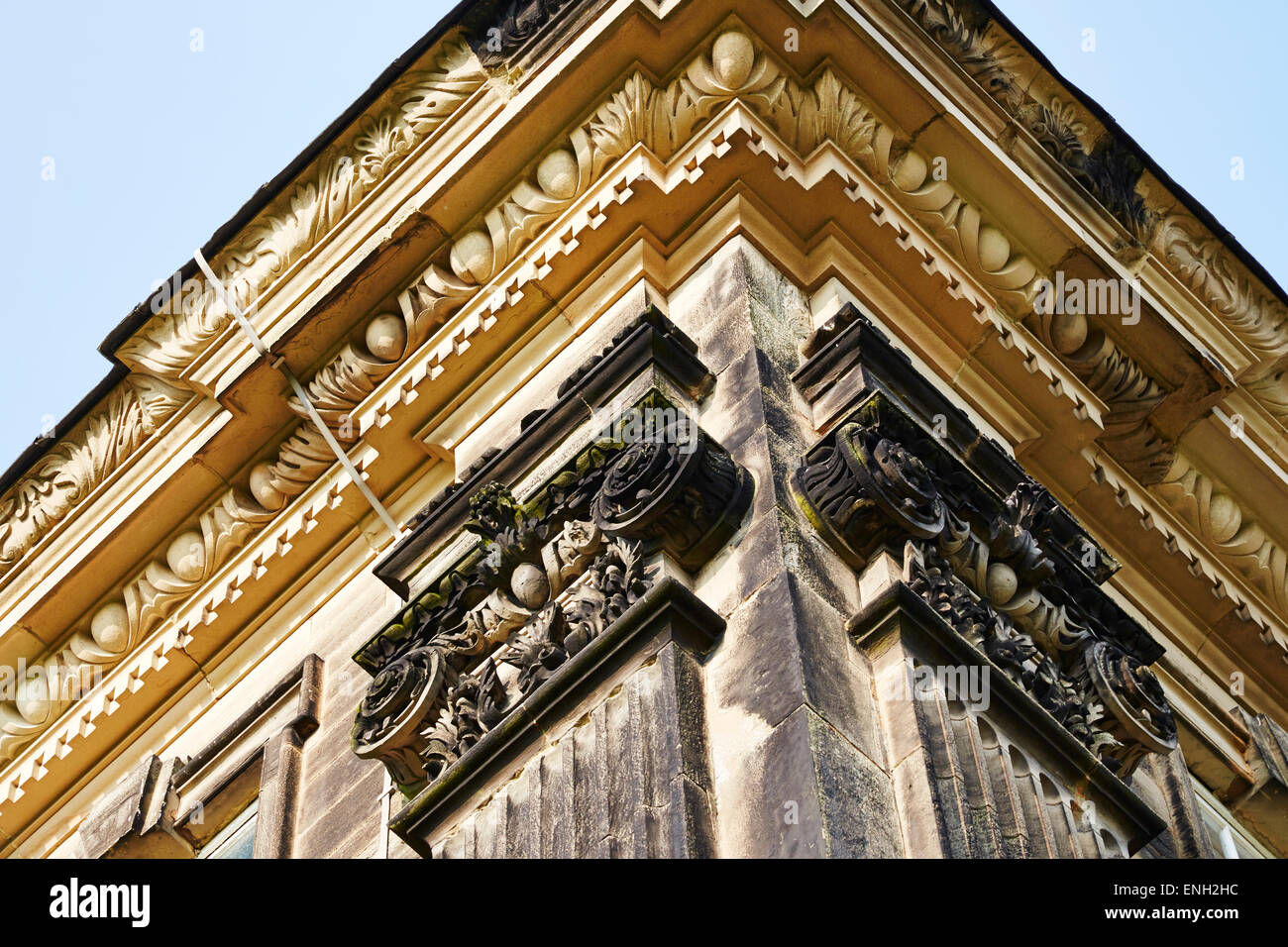 Kunstvolle Steinmetzarbeiten am Haus Calke Abbey, Derbyshire, England, UK. Stockfoto