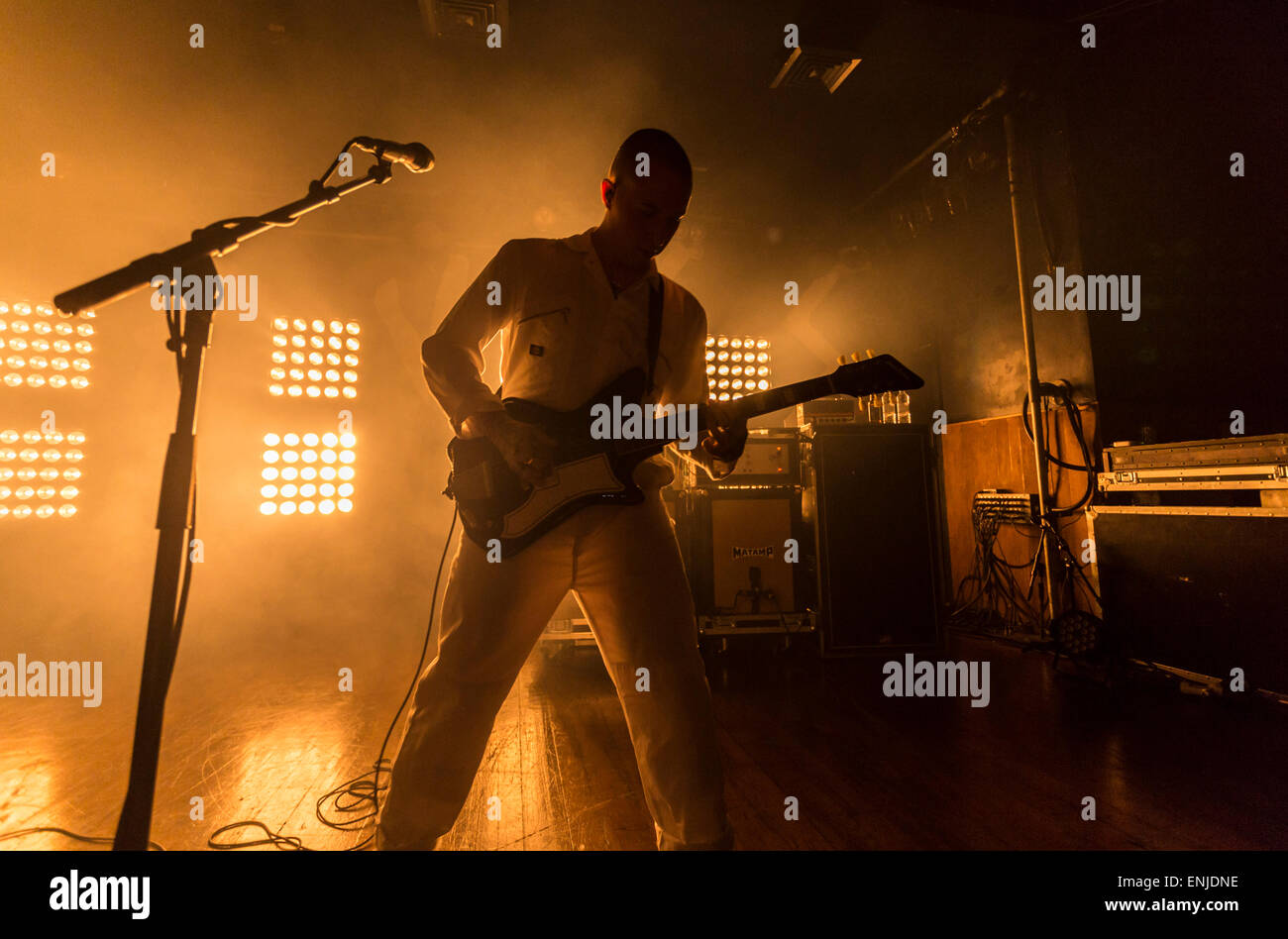 London, UK, 6. Mai 2015. Laurie Vincent Punk-Bad, Sklaven. Scala, London Credit: Robert Stainforth/Alamy Live-Nachrichten Stockfoto