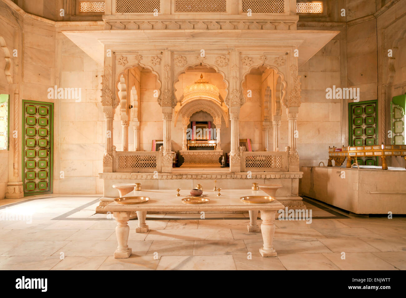Innere des Mausoleums Jaswant Thada, Jodhpur, Rajasthan, Indien Stockfoto