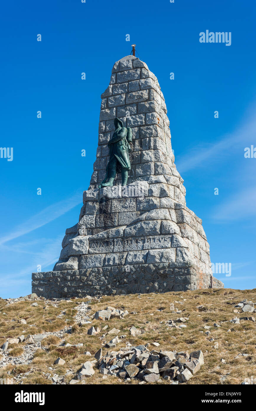 Denkmal für die Blue Devils, Diables Bleus, Bergsteiger-Bataillon im ersten Weltkrieg, errichtet im Jahre 1927 auf dem Grand Ballon, der Stockfoto