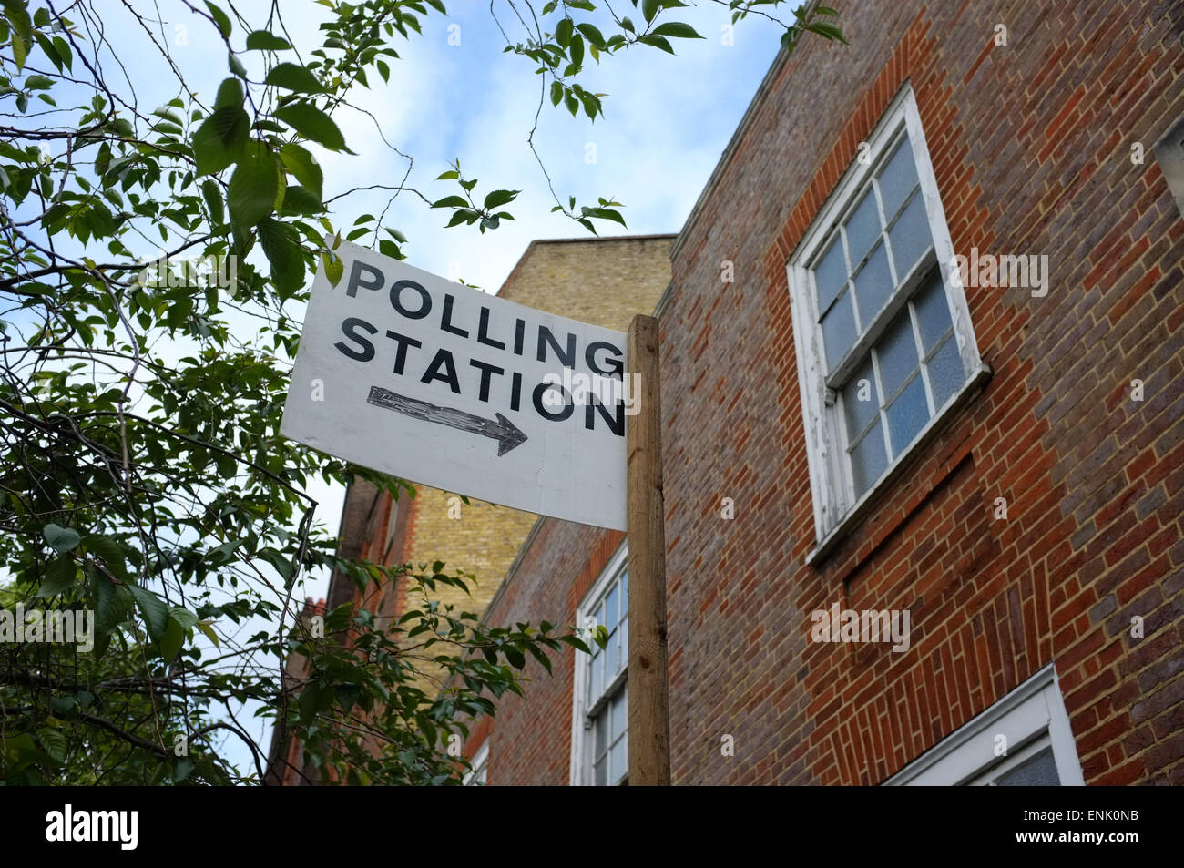Polling-Station bei Seymour Leisure Centre, Marylebone, London W1H 5TJ UK Stockfoto