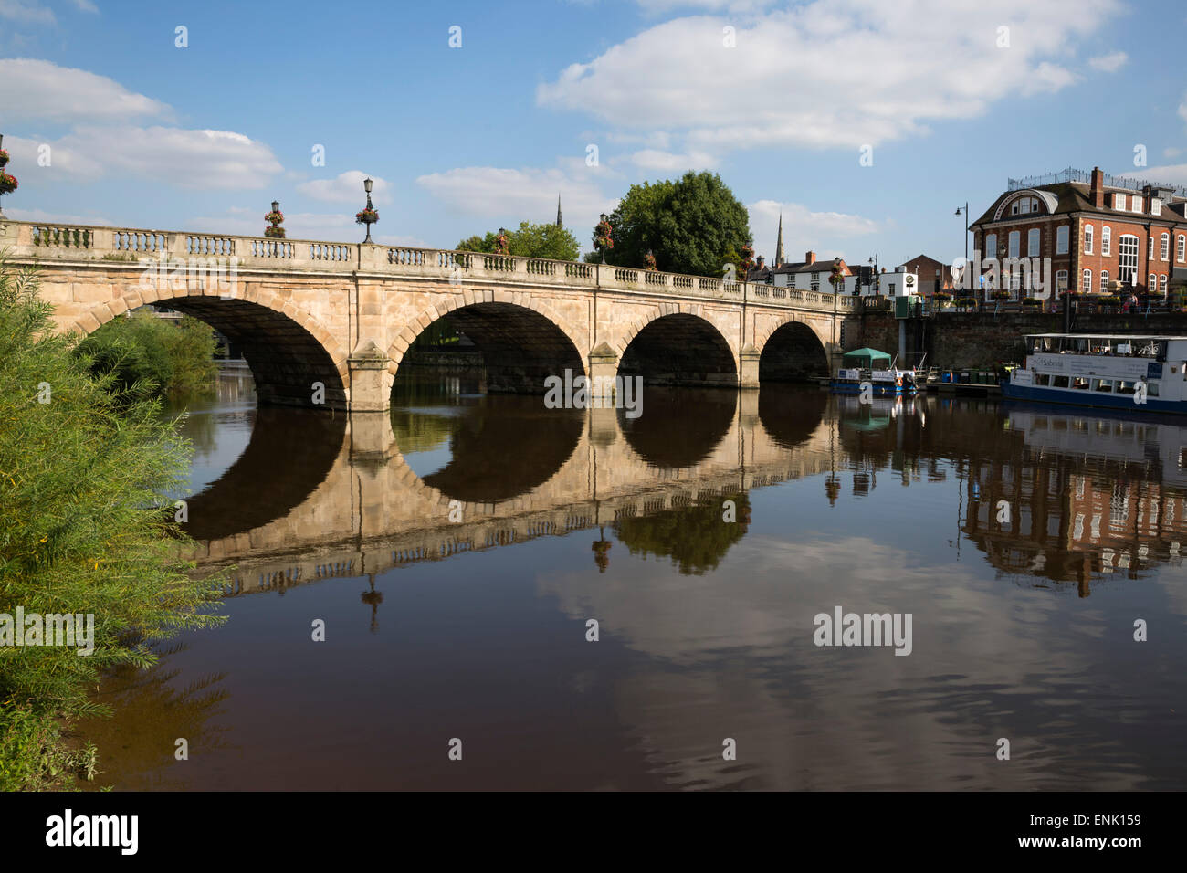 Die Welsh-Brücke über den Fluss Severn, Shrewsbury, Shropshire, England, Vereinigtes Königreich, Europa Stockfoto