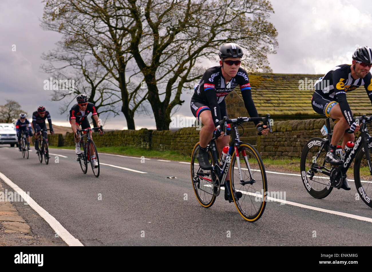 Tour De Yorkshire Fahrrad Gesamtführenden Lawson Craddock Cragg Road, West Yorkshire. 03/052015. Stockfoto