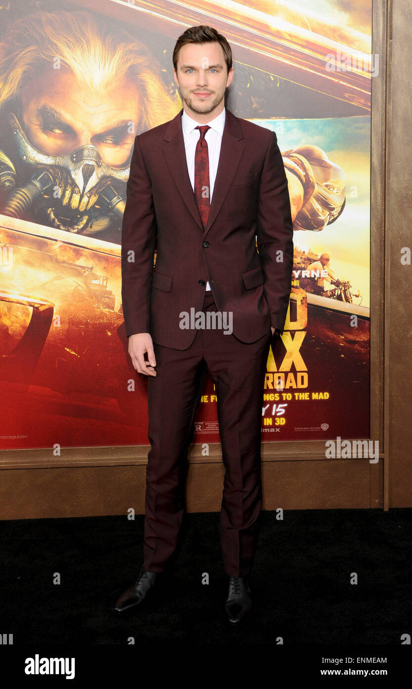 Los Angeles, Kalifornien, USA. 7. Mai 2015. Nicholas Hoult Mad Max Fury Road Filmpremiere 05.07.2015 Hollywood Credit: Dpa picture-Alliance/Alamy Live News Stockfoto