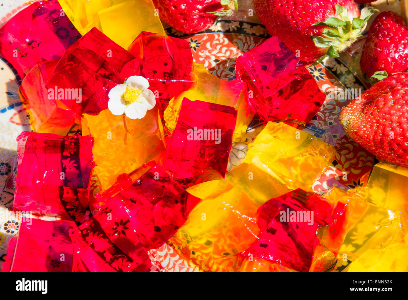 Frucht-Gelee ist traditionelle arabische Süßspeise Stockfoto