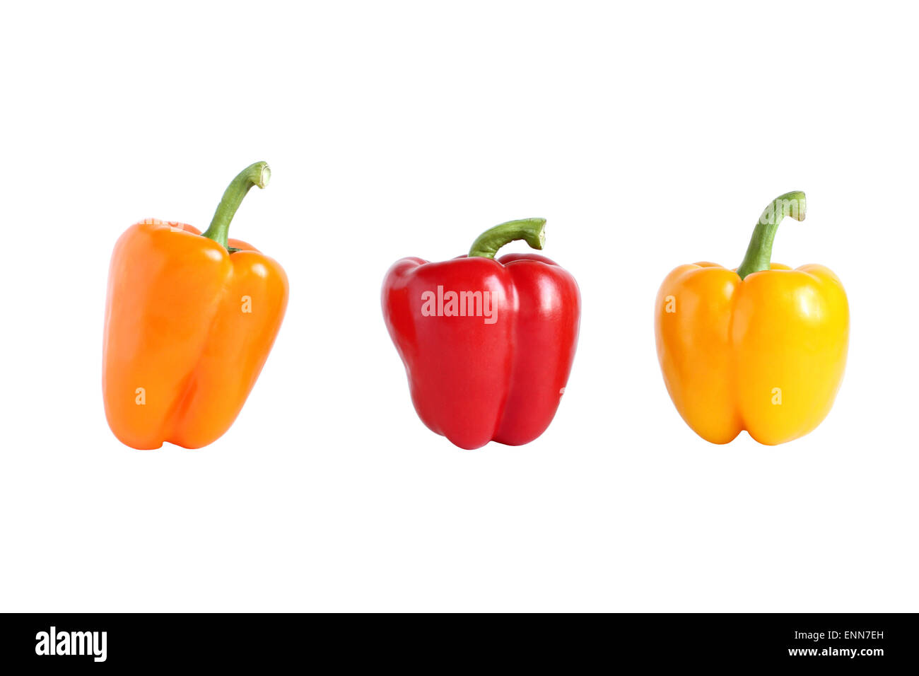 Orange, rote und gelbe süße Paprika isoliert auf weiss Stockfoto