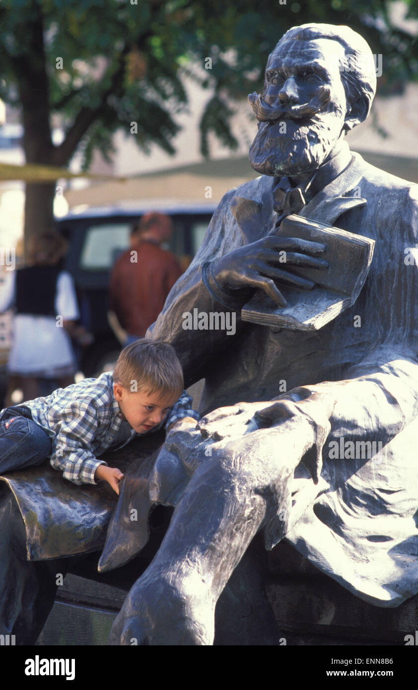 BEL, Belgien, Brüssel, Brunnen zu Ehren des Bürgermeisters Charles Buls an der Rue du Marche Aux Herbes.  BEL, Belgien, Bruessel, B Stockfoto