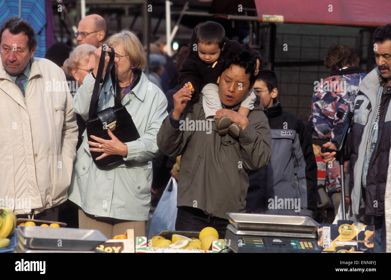 BEL, Belgien, Brüssel, Markt am Gare du Midi.  BEL, Belgien, Bruessel, Markt bin Gare du Midi. Stockfoto