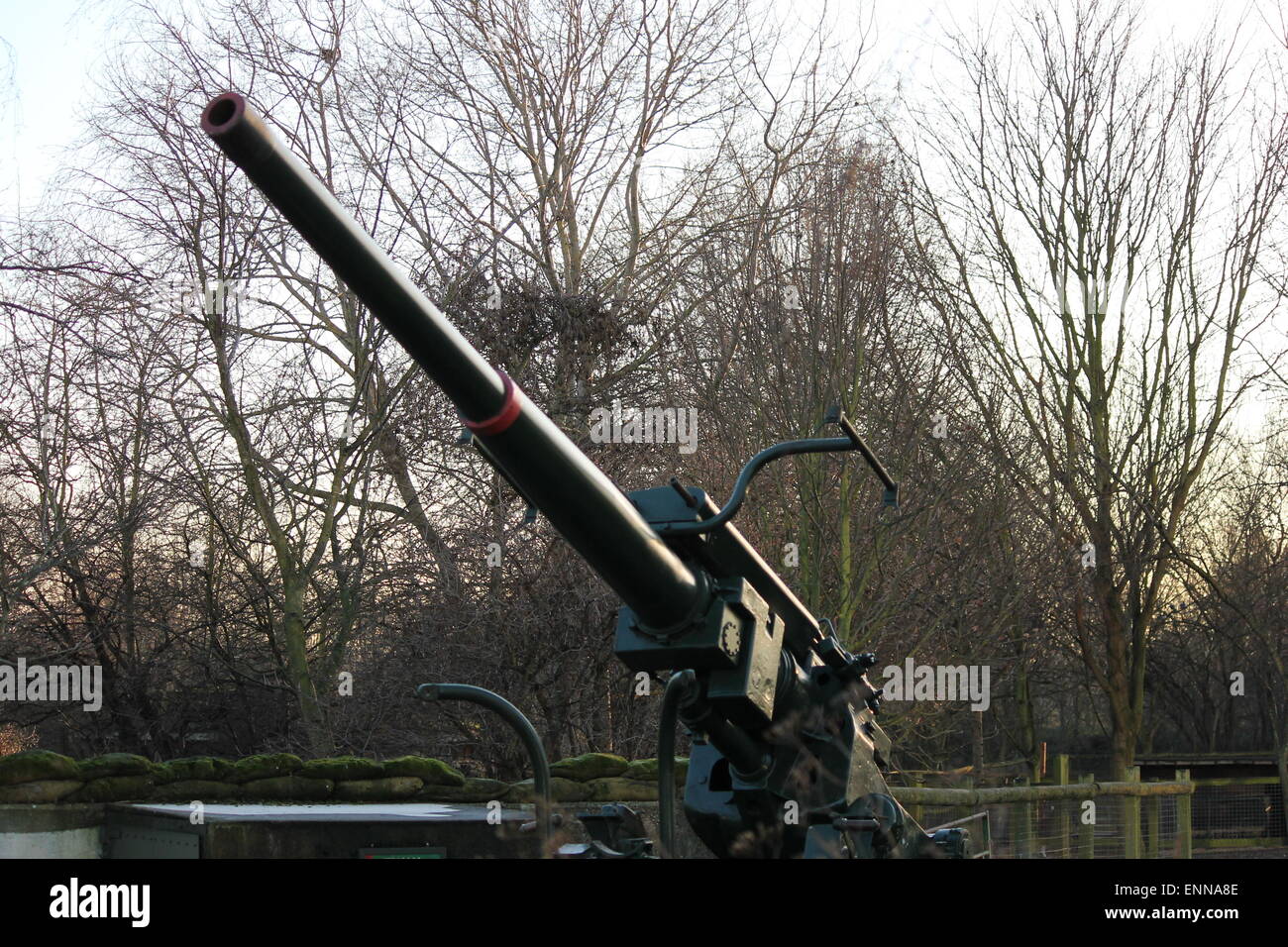 3,7' Attacke Pistole aus der Zeit des zweiten Weltkriegs - 4 Waffen am Mudshute in London anti-Aircraft Verteidigung von London Stockfoto