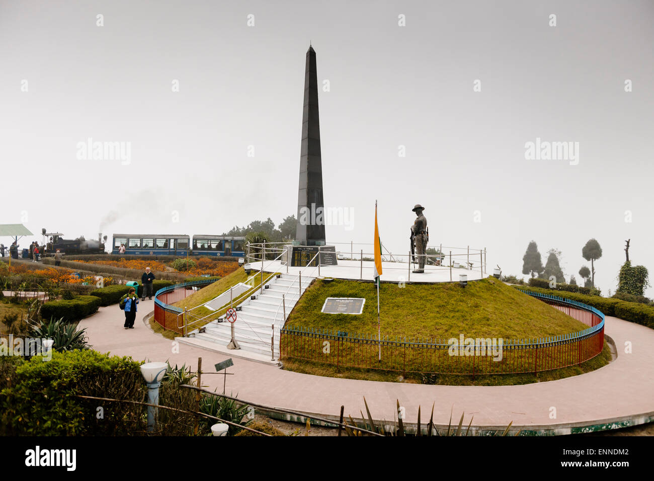 Batasia Loop, Ghum, Darjeeling. Ein Denkmal für die Gorkha Soldaten der indischen Armee, die ihr Leben nach der indischen geopfert Stockfoto