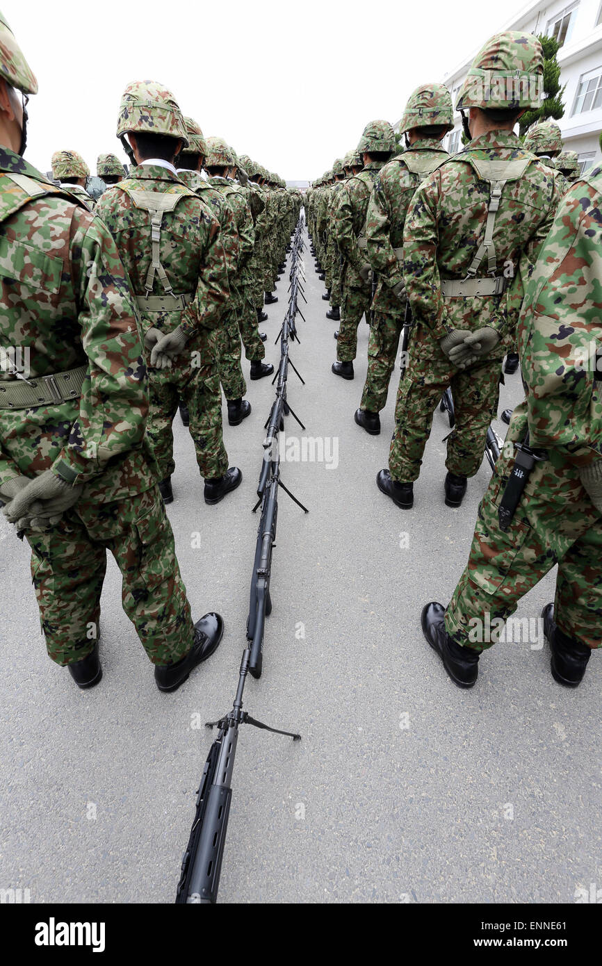 Japanische Armee Parade - militärische Kraft uniform Soldat mit Waffe Stockfoto