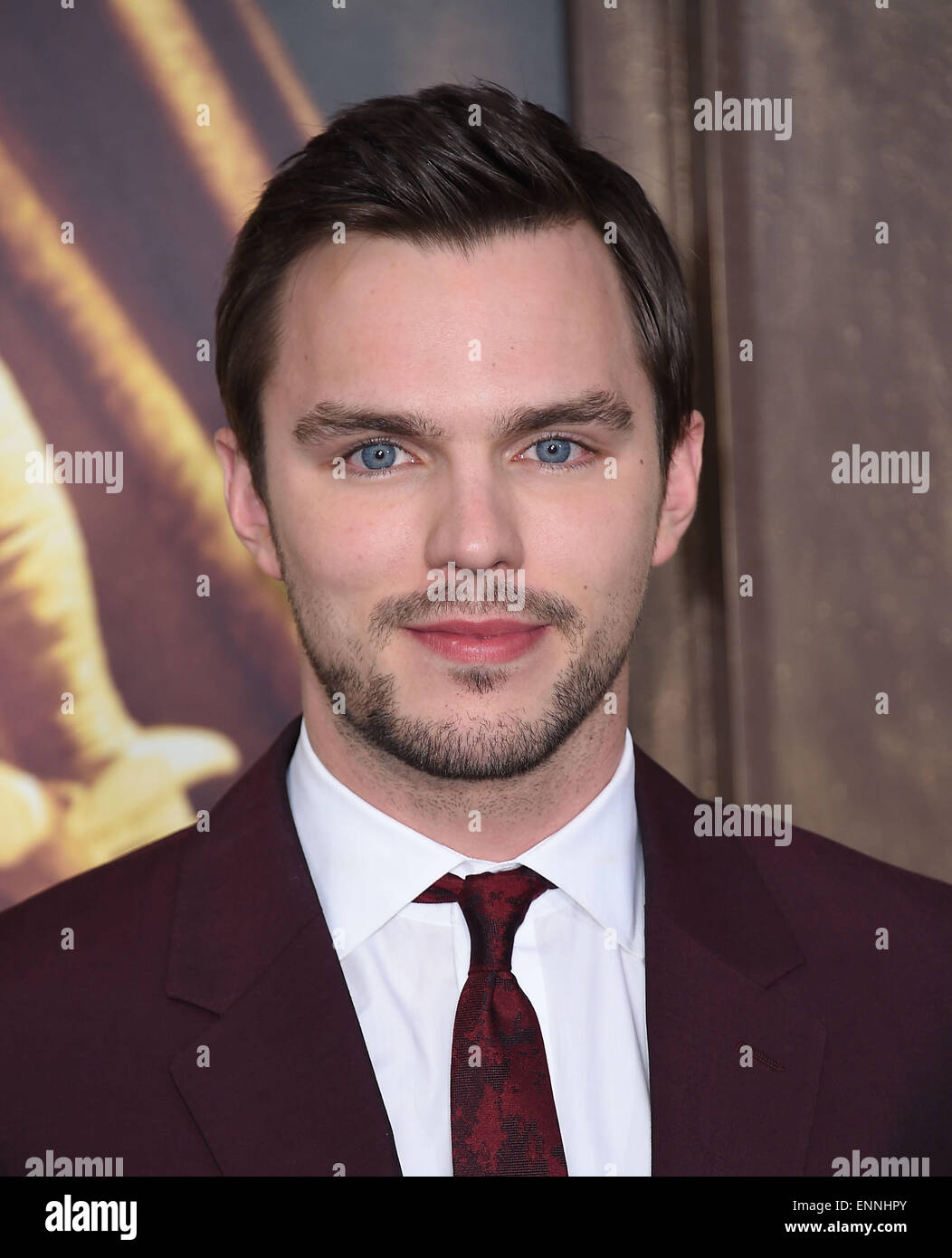 Hollywood, Kalifornien, USA. 7. Mai 2015. Nicholas Hoult kommt für die Premiere des Films "Mad Max: Fury Road" im chinesischen Theater. © Lisa O'Connor/ZUMA Draht/Alamy Live-Nachrichten Stockfoto