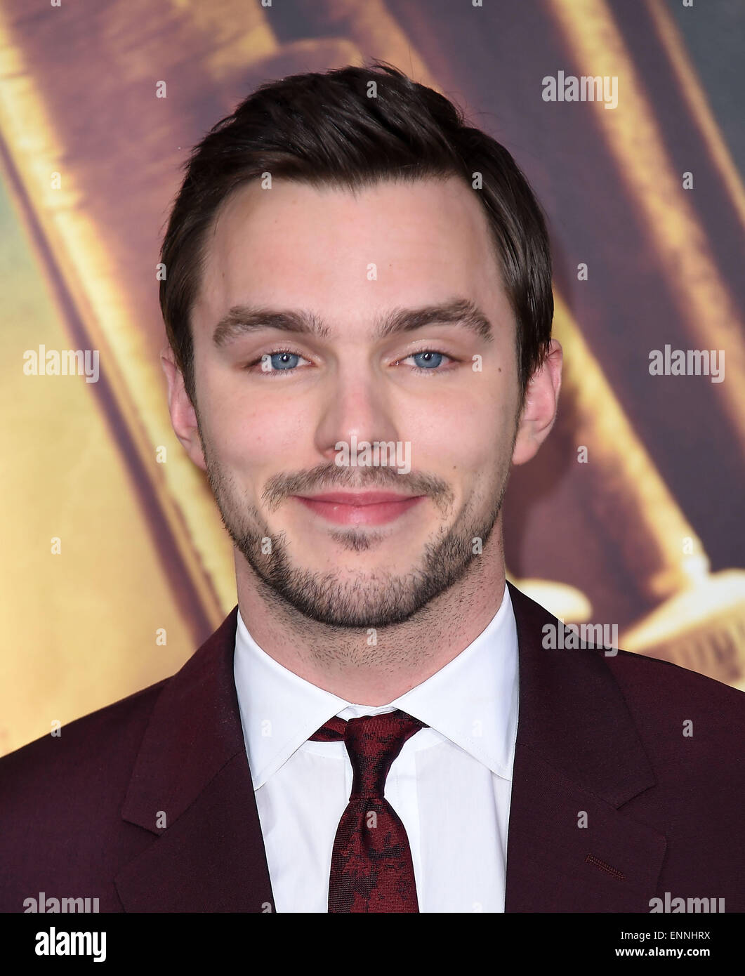 Hollywood, Kalifornien, USA. 7. Mai 2015. Nicholas Hoult kommt für die Premiere des Films "Mad Max: Fury Road" im chinesischen Theater. © Lisa O'Connor/ZUMA Draht/Alamy Live-Nachrichten Stockfoto
