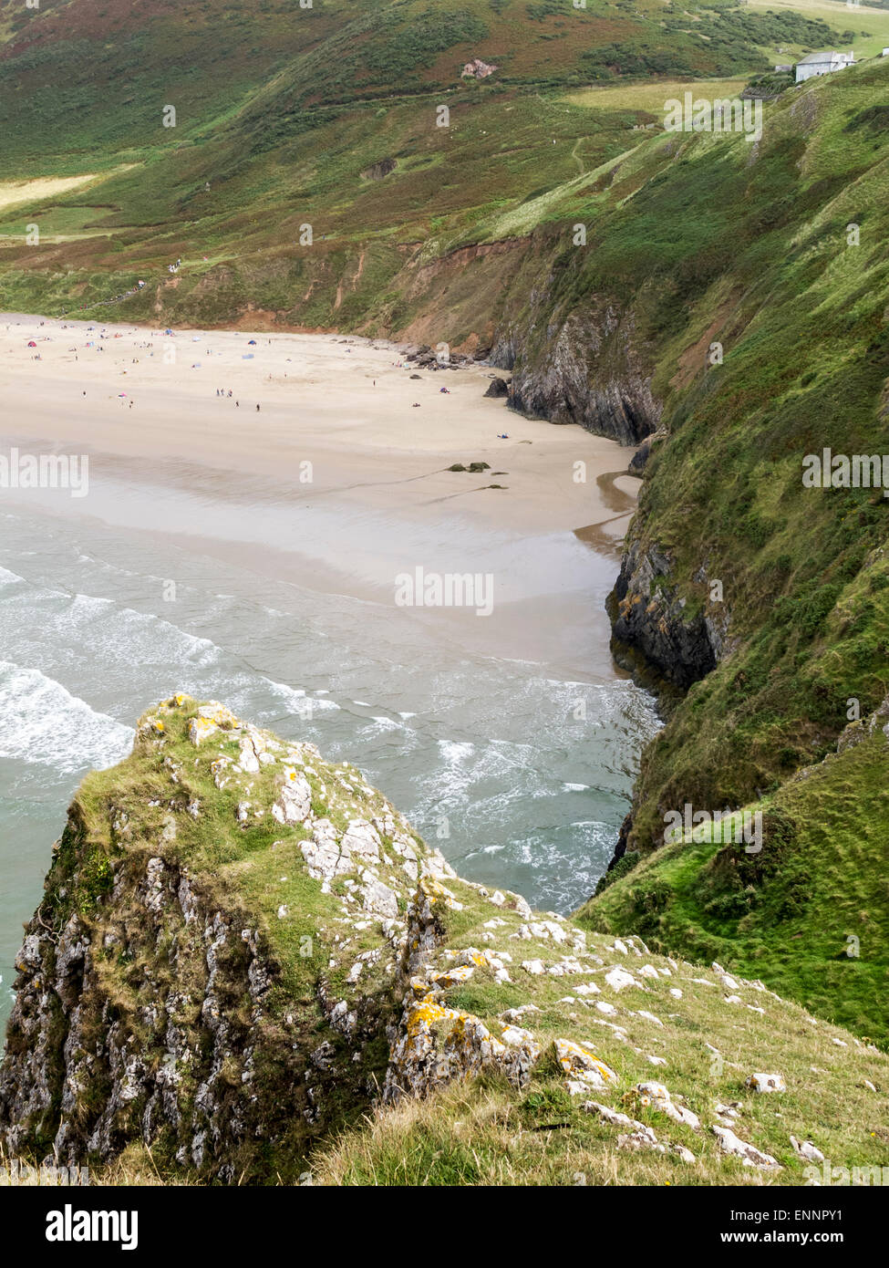 Blick auf die Klippen und Strand von Rhossili Bucht, Gower, Wales Stockfoto