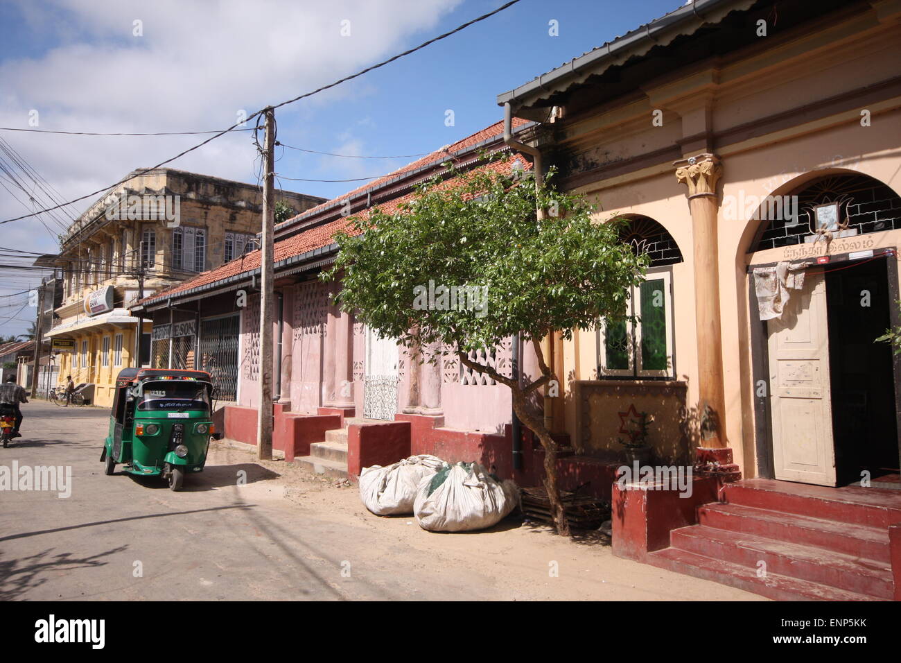 Alte Gebäude am Main St, dem ehemaligen Regierungsviertel von Jaffna Stockfoto