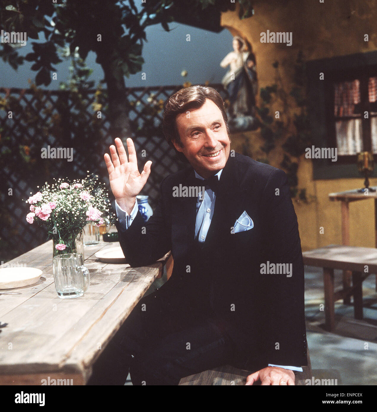 Der Wiener Schauspieler, Sänger Und Entertainer Peter Alexander im Jahr 1989. Österreichischer Schauspieler und Sänger Peter Alexander, 1989. Stockfoto