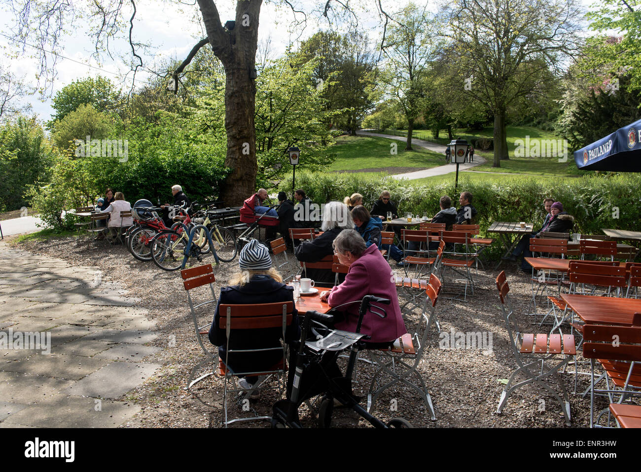 Biergarten Altonaer Balkon Palmaille 41 Hamburg Ottensen Deutschland Stockfotografie Alamy