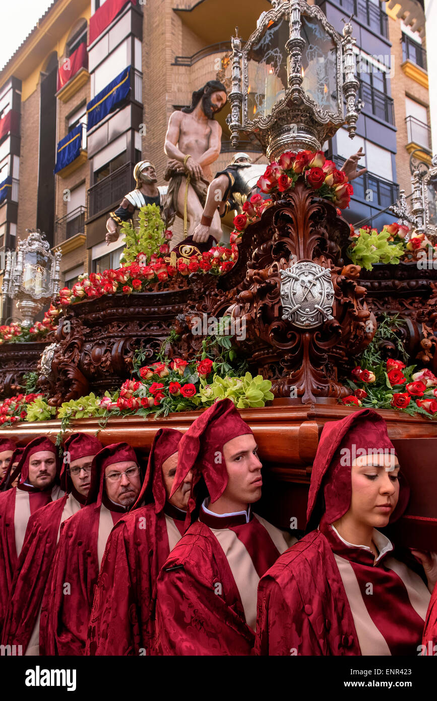 Prozession der Bruderschaft Paso Encarnado am Karfreitags-Prozession der Semana Santa (Karwoche) in Lorca, Provinz Murcia, Spai Stockfoto