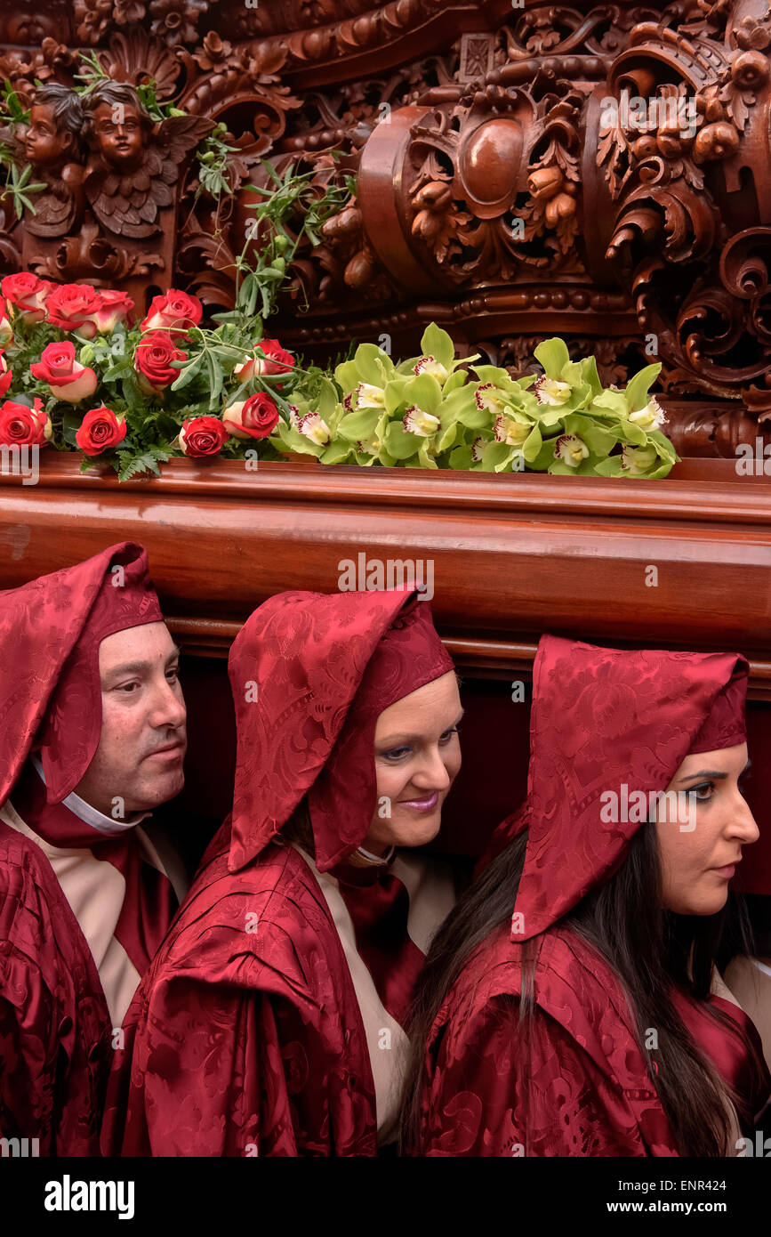 Prozession der Bruderschaft Paso Encarnado am Karfreitags-Prozession der Semana Santa (Karwoche) in Lorca, Provinz Murcia, Spai Stockfoto