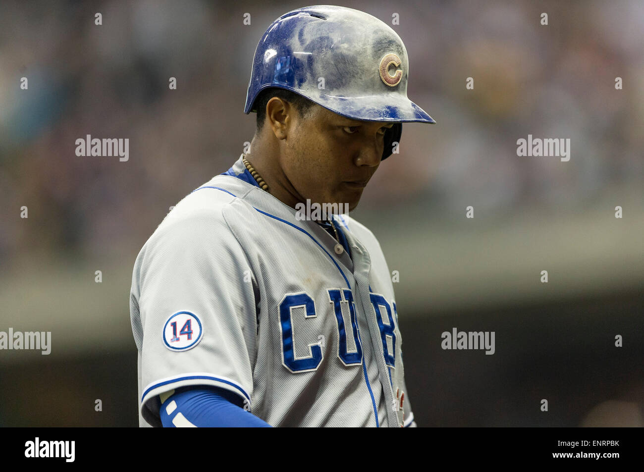 Milwaukee, WI, USA. 9. Mai 2015. Chicago Cubs Shortstop Starlin Castro #13 in der Major League Baseball Spiel zwischen den Milwaukee Brewers und den Chicago Cubs im Miller Park in Milwaukee, Wisconsin. John Fisher/CSM/Alamy Live-Nachrichten Stockfoto