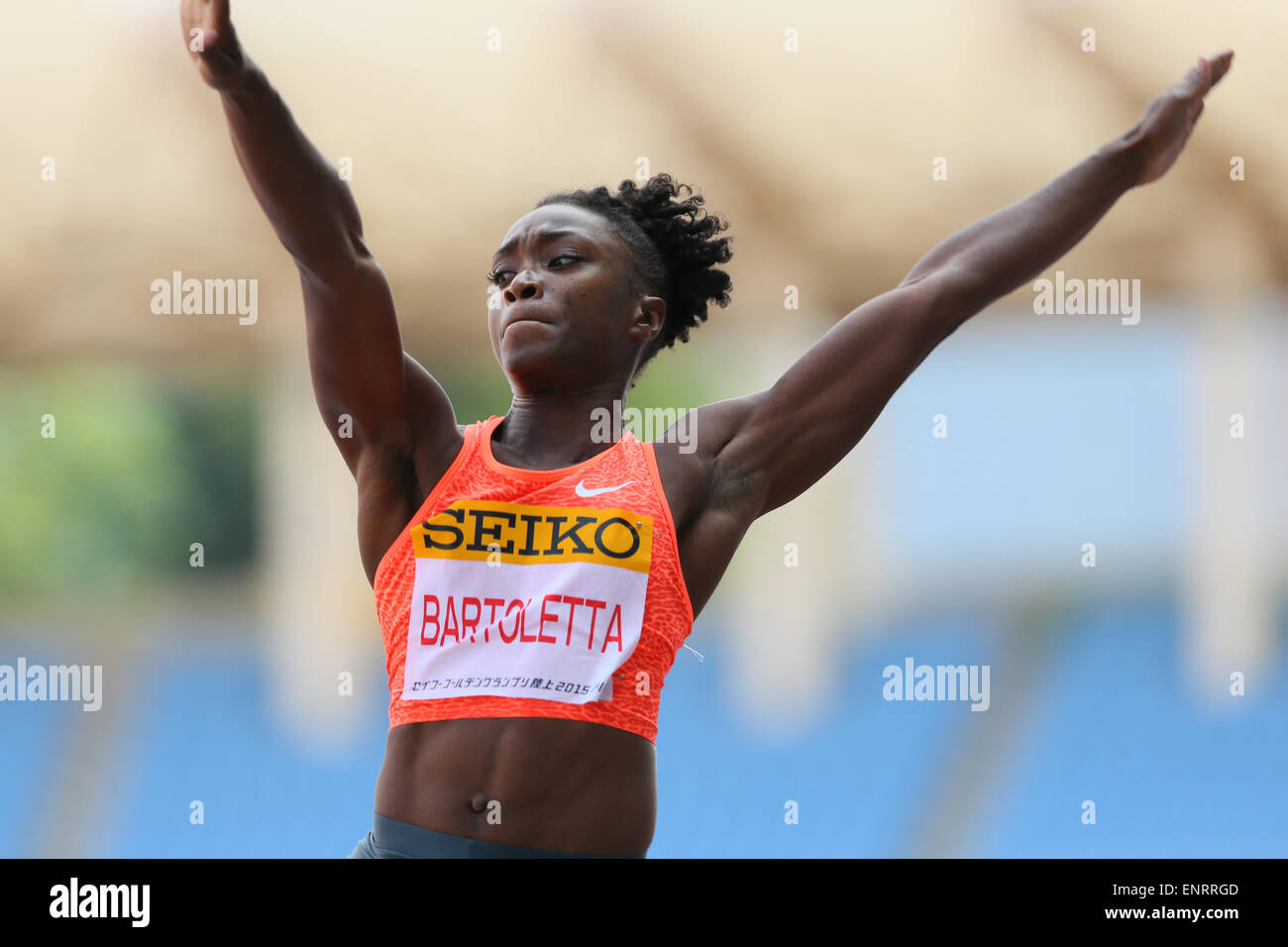 Kawasaki, Weitsprung Frauen Todoroki Stadium, Kanagawa, Japan. 10. Mai 2015. Tianna Bartoletta (USA) Leichtathletik: IAAF World Challenge Seiko Golden Grand Prix in Kawasaki, Weitsprung Frauen Todoroki Stadium, Kanagawa, Japan. Bildnachweis: YUTAKA/AFLO SPORT/Alamy Live-Nachrichten Stockfoto