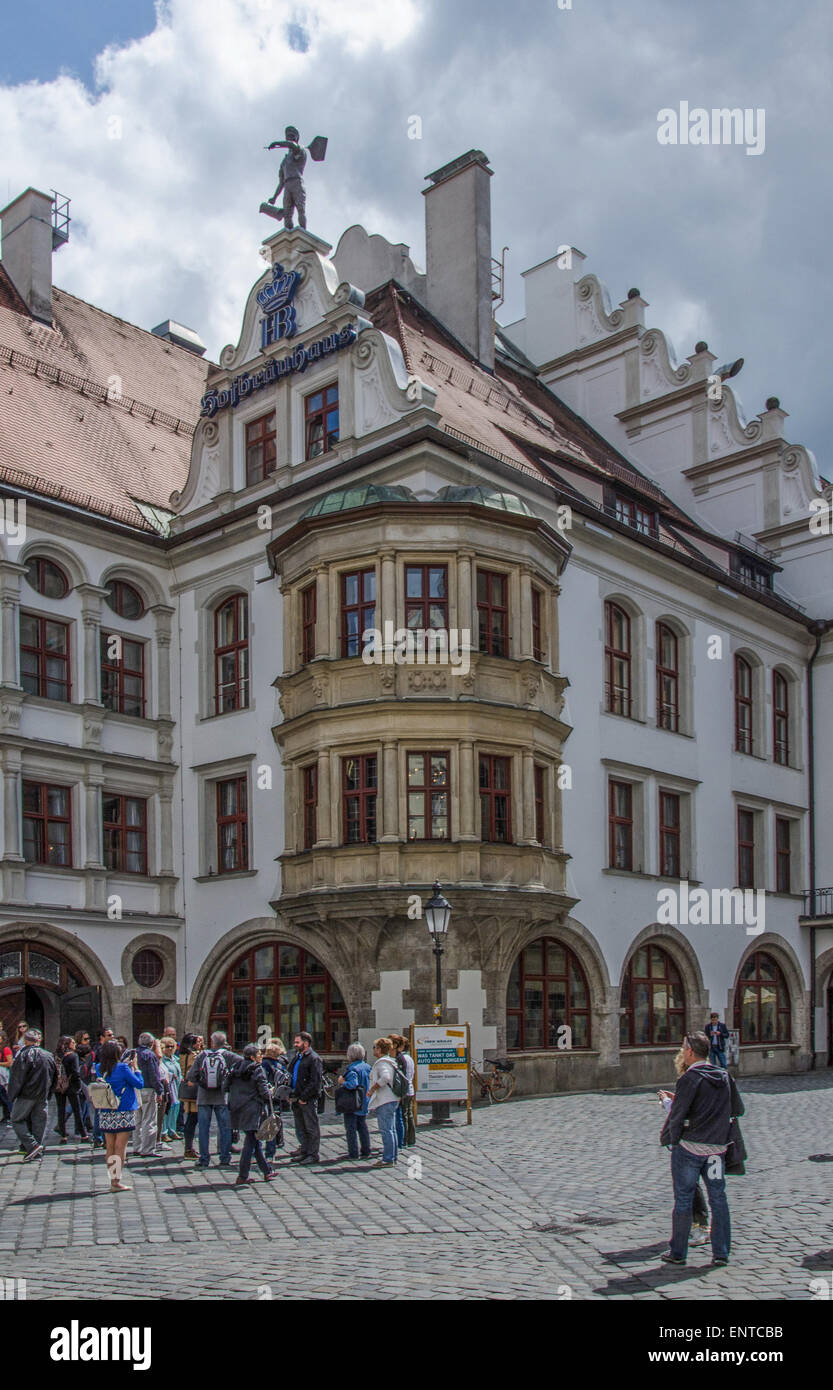 Das Hofbräuhaus bin Platzl, Münchens berühmte "Hofbräuhaus" wurde gegründet im Jahre 1589 durch den Herzog von Bayern, Wilhelm V. Stockfoto