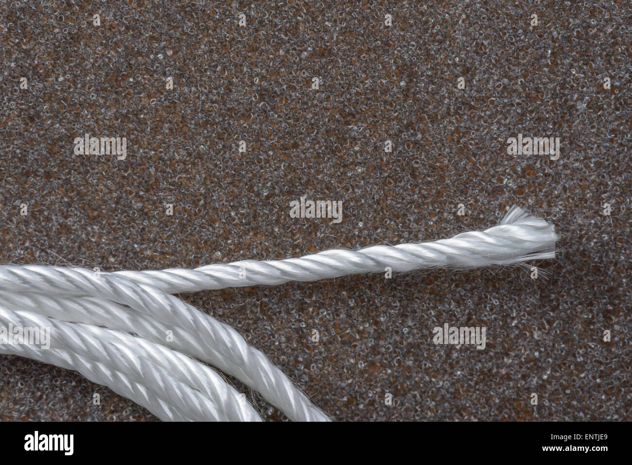 Eine natürliche Seil verwendet, um elektronische Zigarette Dochte bauen Stockfoto