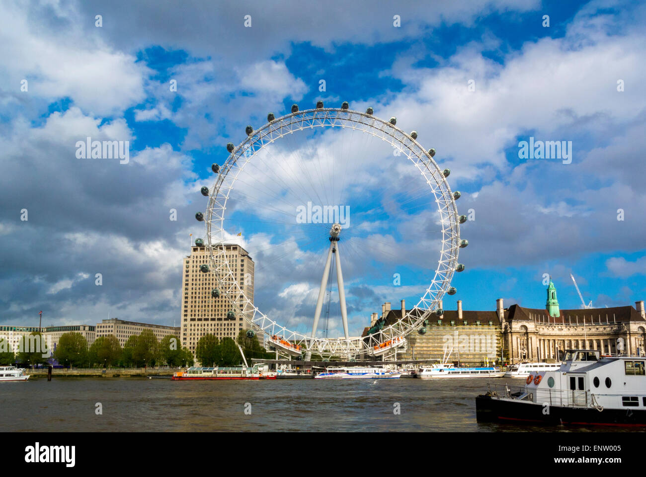 Das London Eye, Themse, London, UK. Stockfoto