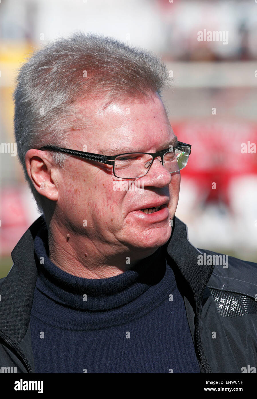 Sport, Fußball, Regionalliga West, 2014/2015, Rot Weiss Oberhausen gegen 1. FC Köln 2:0, Stadion Niederrhein in Oberhausen, Hartmut Gieske (RWO), Vorsitzender des Aufsichtsrats Stockfoto