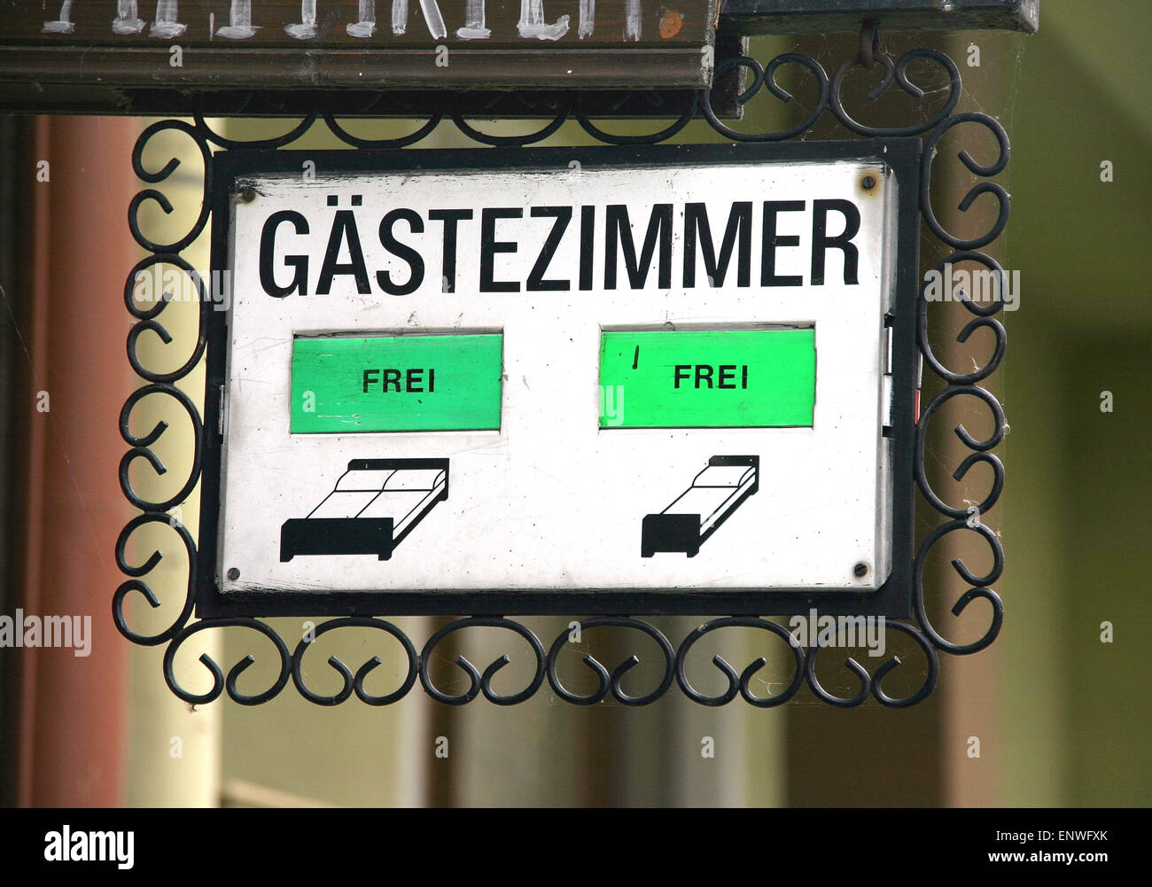 Zimmer frei - Zeichen in deutscher Sprache Stockfoto