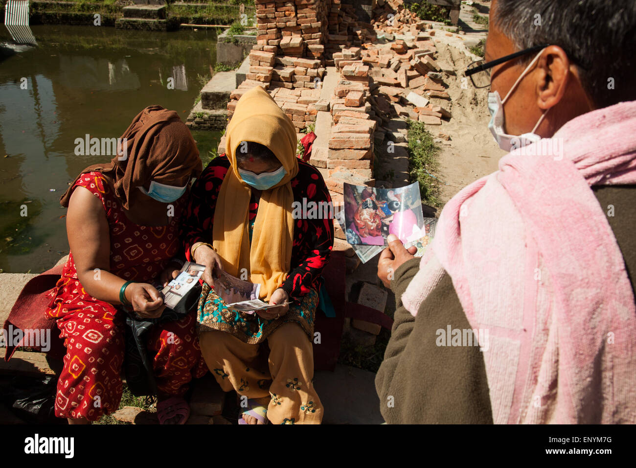 Koreanische Katastrophe Team Ausführen eines Vorgangs im Goganbu Nepal. Stockfoto