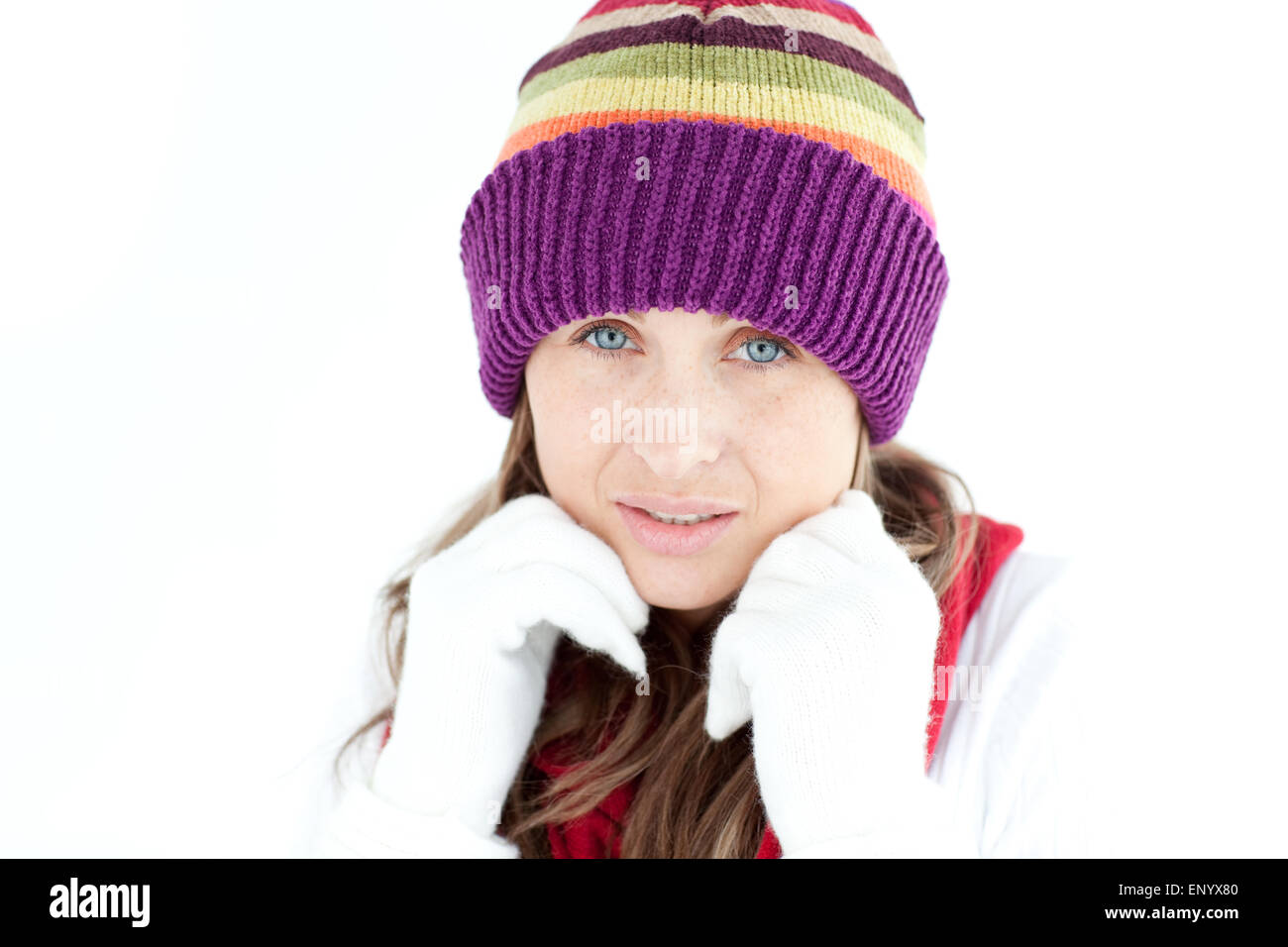 Kaukasische Frau schaut in die Kamera Stockfoto